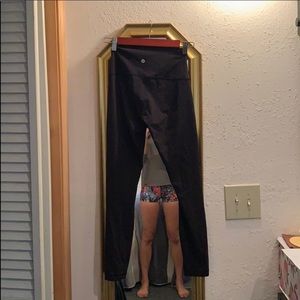 Lululemon Wunder Under 25”